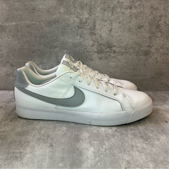 Nike Court Royale AC LT Sneakers BQ4222-105 Mens sz 13 - Picture 1 of 6